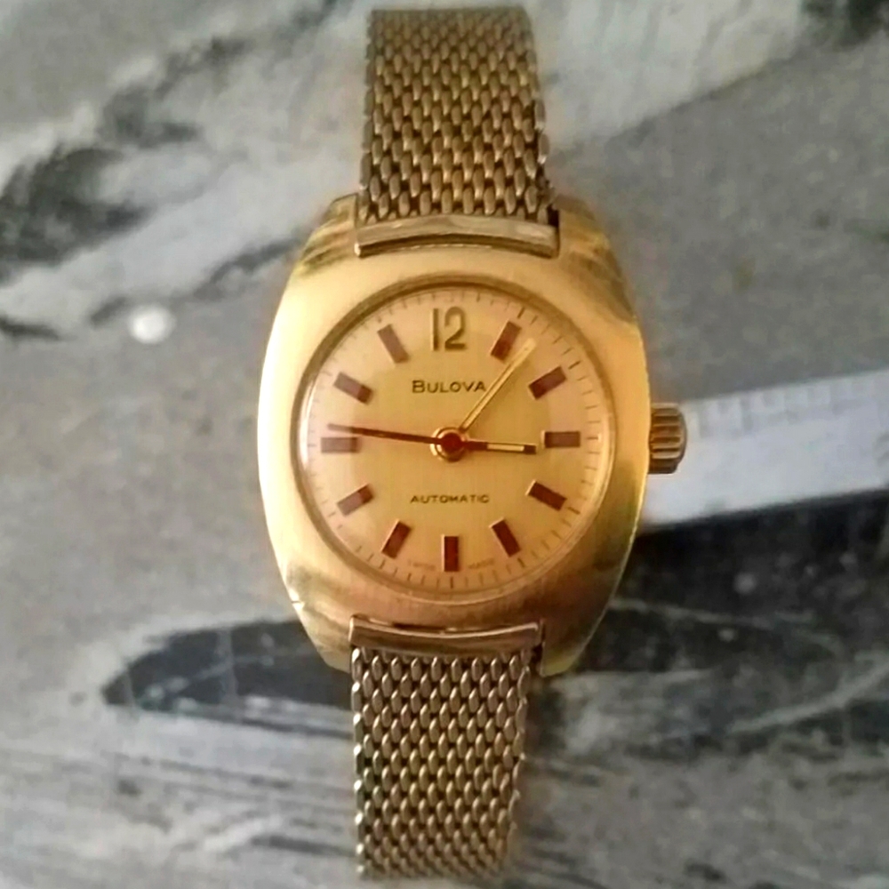 Rare 10k Bulova women's watch